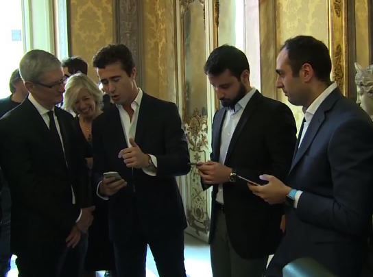 Tim Cook Apple startup italiane