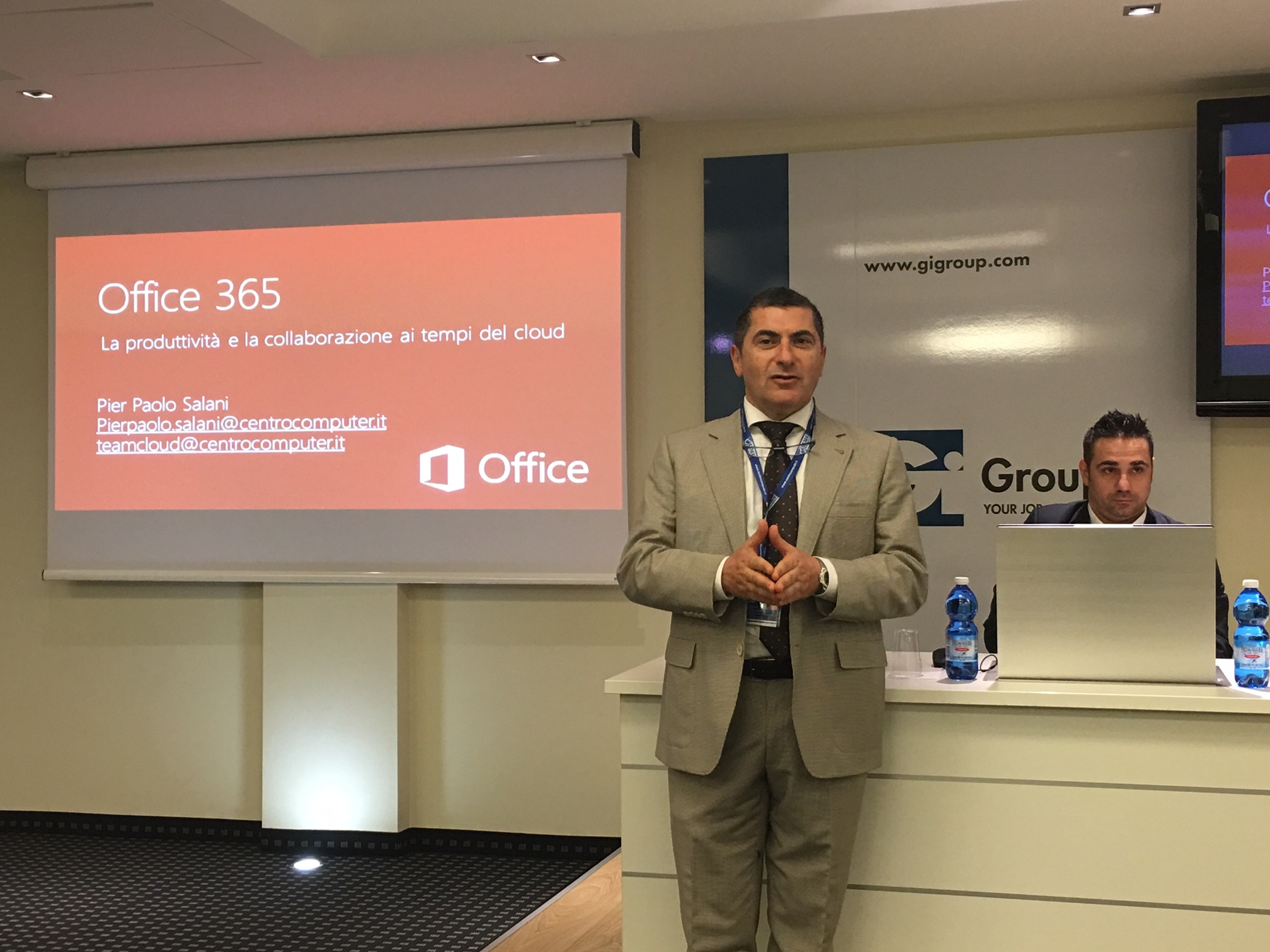Roberto Vicenzi, Centro Computer