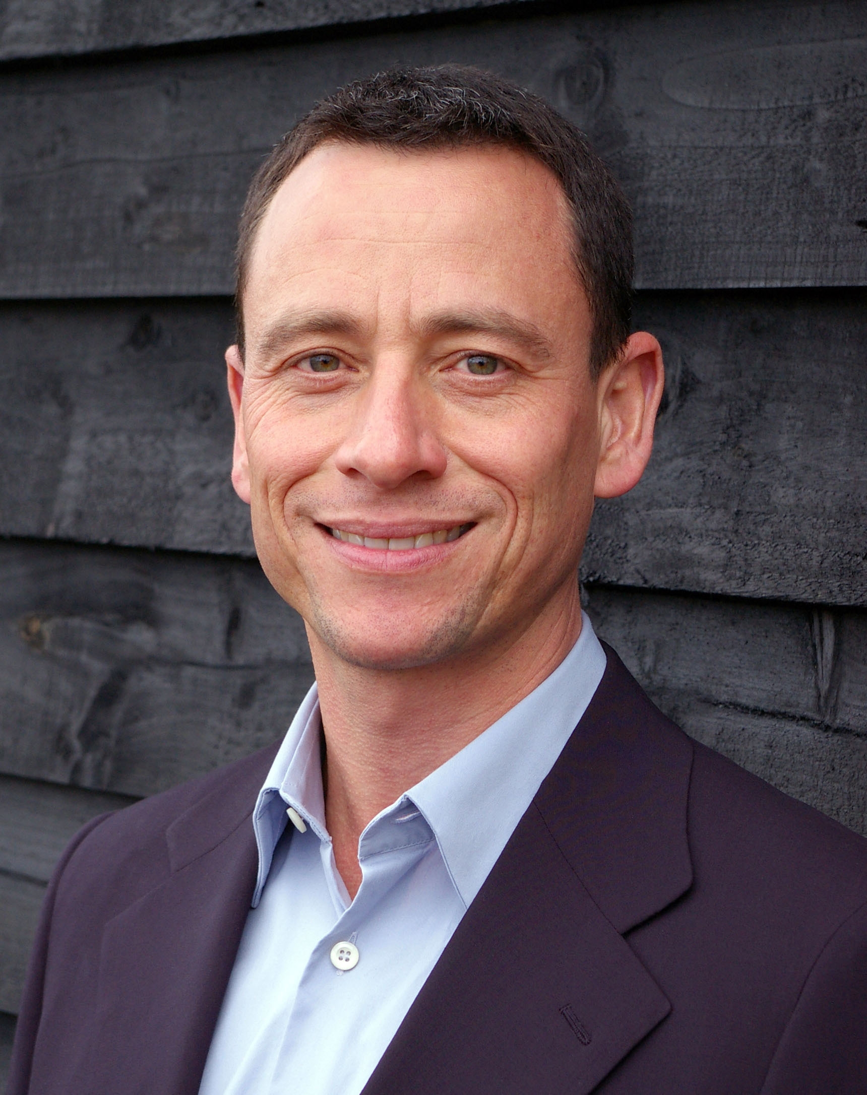 Steve Brazier, Canalys
