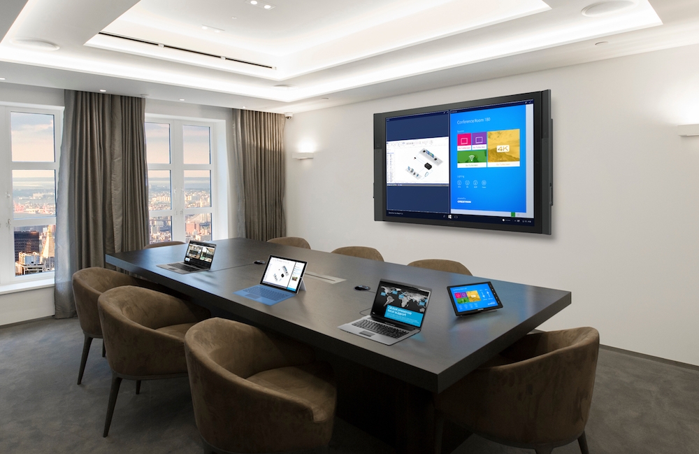 Microsoft Surface Hub copertina
